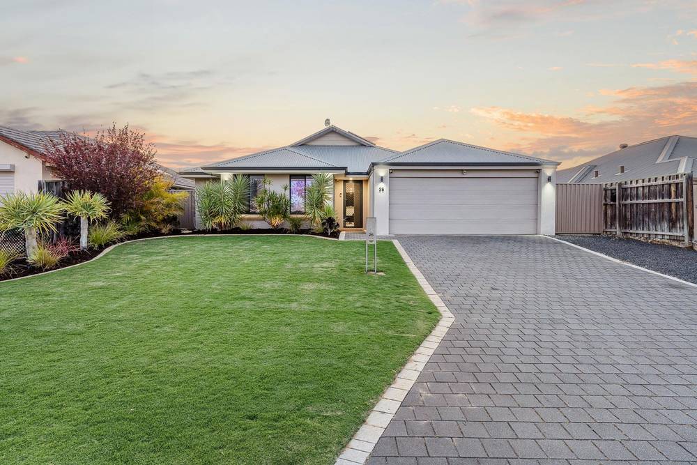 26 Evesham Drive, Ellenbrook, WA 6069