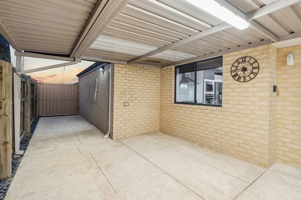 26 Evesham Drive, Ellenbrook, WA 6069