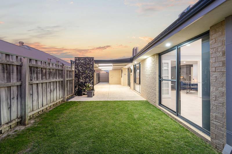 26 Evesham Drive, Ellenbrook, WA 6069