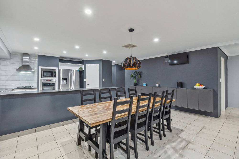 26 Evesham Drive, Ellenbrook, WA 6069