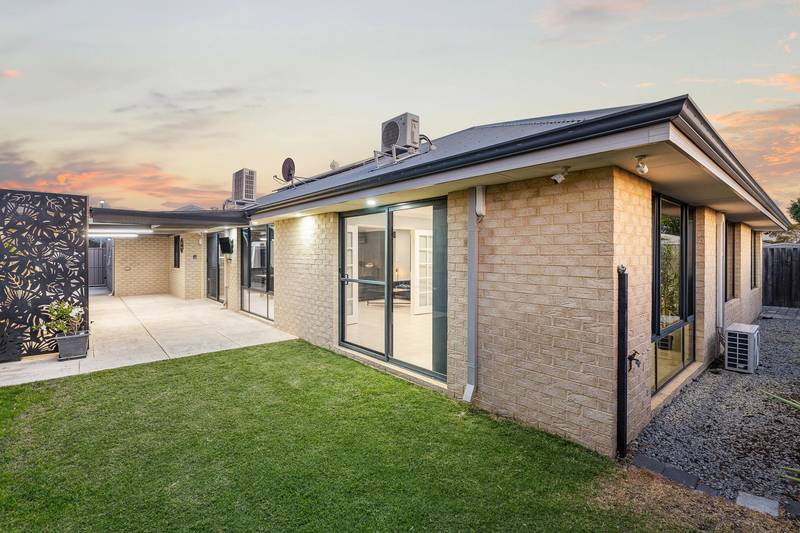 26 Evesham Drive, Ellenbrook, WA 6069