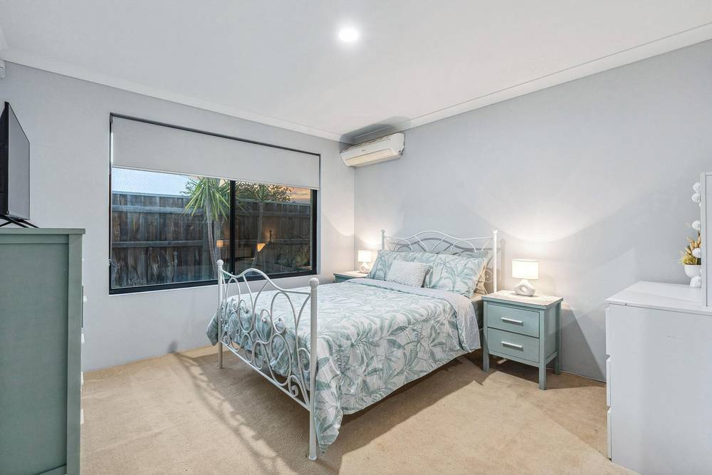 26 Evesham Drive, Ellenbrook, WA 6069