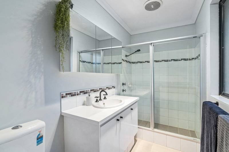 26 Evesham Drive, Ellenbrook, WA 6069