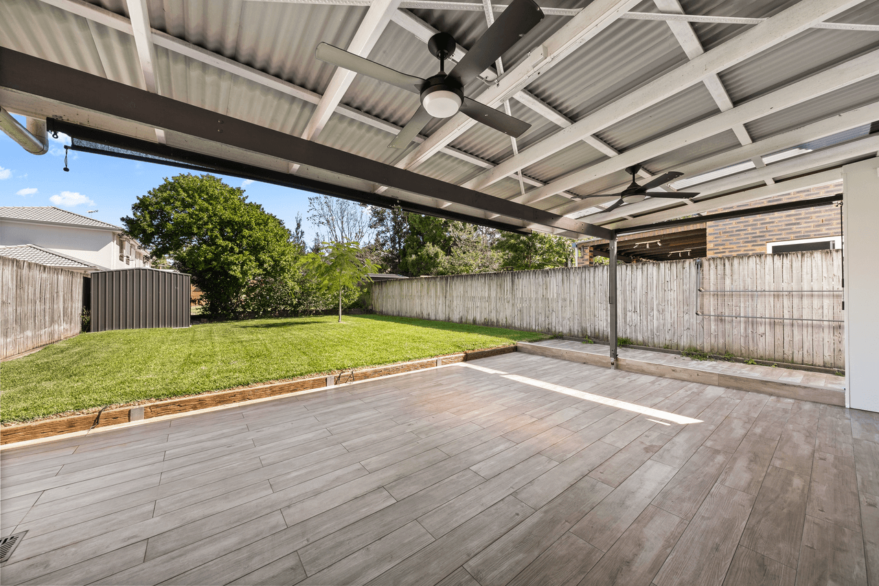 4 Duff Street, WAVELL HEIGHTS, QLD 4012