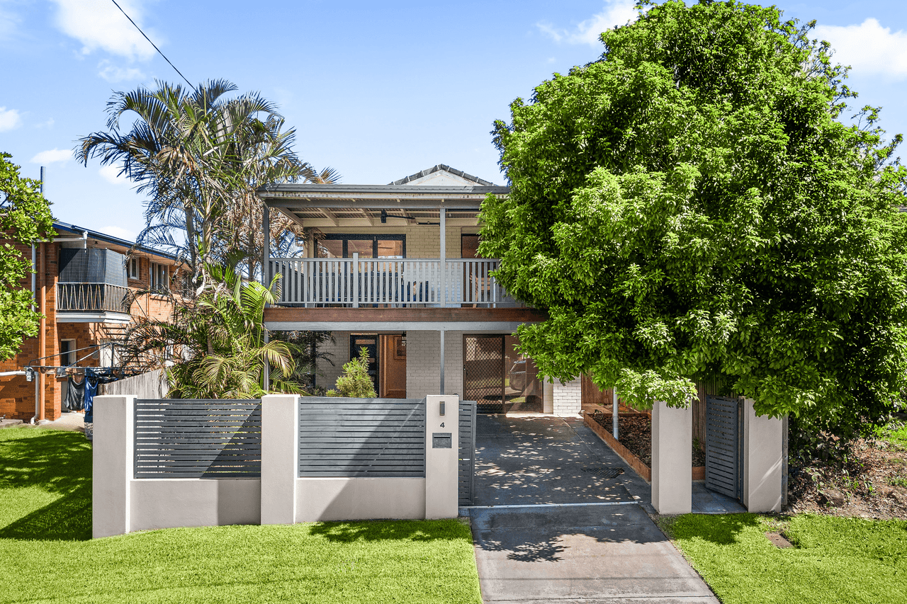 4 Duff Street, WAVELL HEIGHTS, QLD 4012