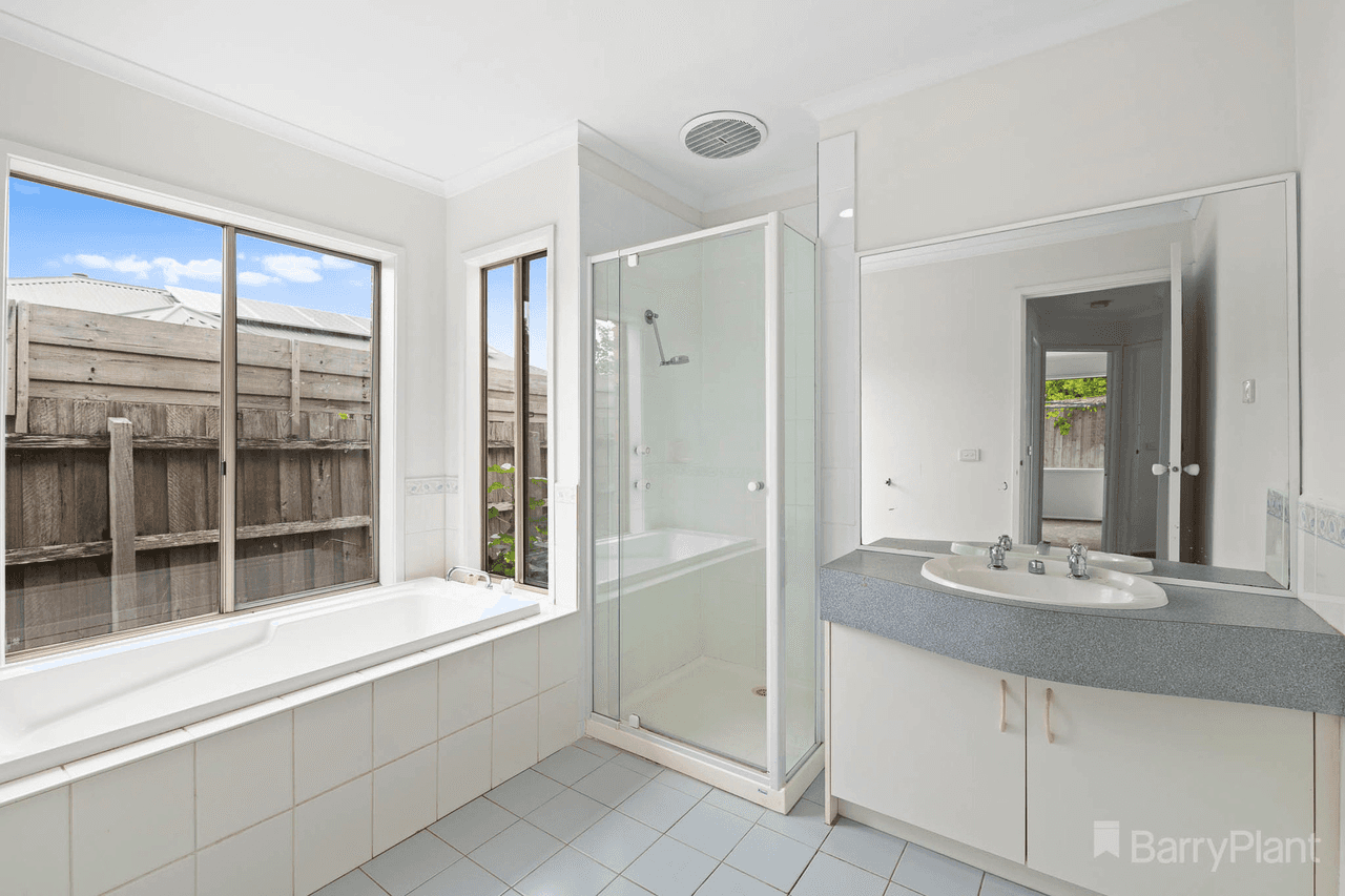 46 Bellevue Drive, Berwick, VIC 3806