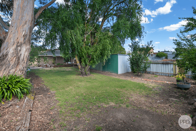 56-58 Yarrowee Street, SEBASTOPOL, VIC 3356