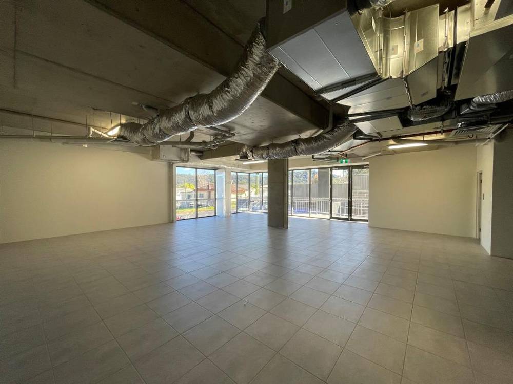 23-25 Young St, West Gosford, nsw 2250