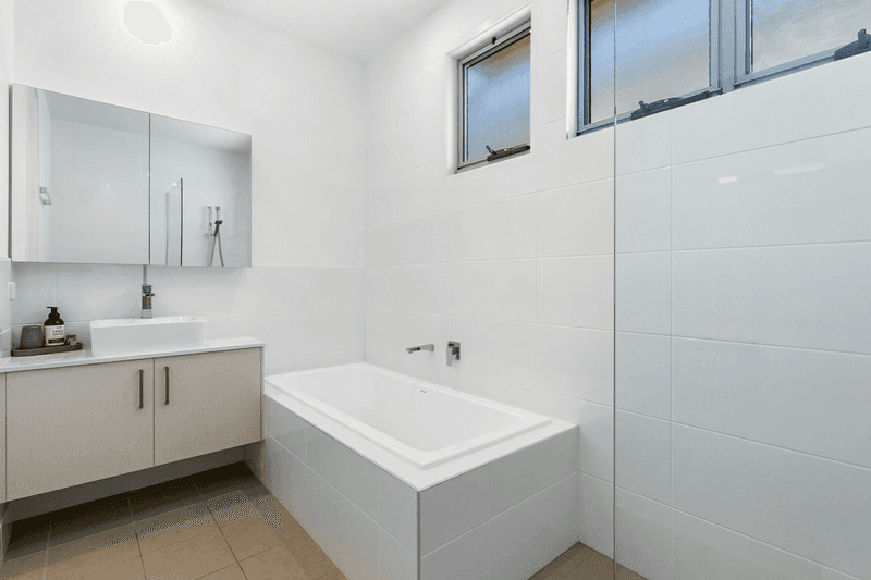 34 Seaside Drive, KINGSCLIFF, NSW 2487