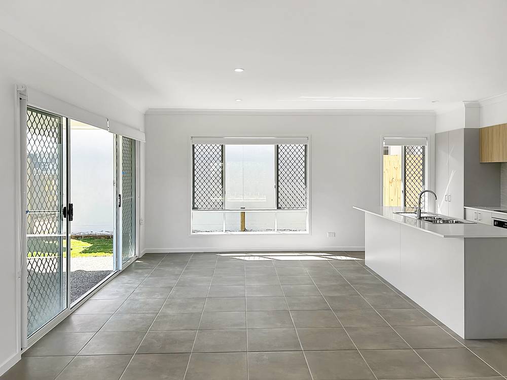 28 Tulip Tree Street, Park Ridge, QLD 4125