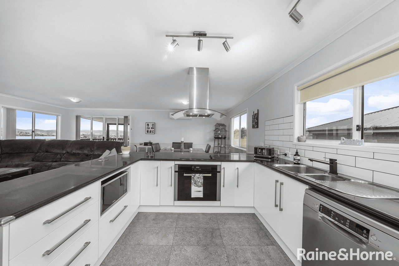 63 Horizon Drive, SORELL, TAS 7172