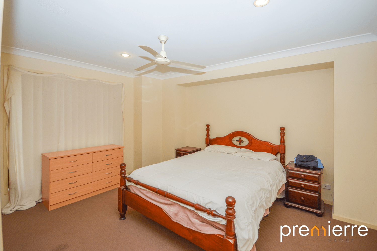 15 Roach Crescent, REDBANK PLAINS, QLD 4301