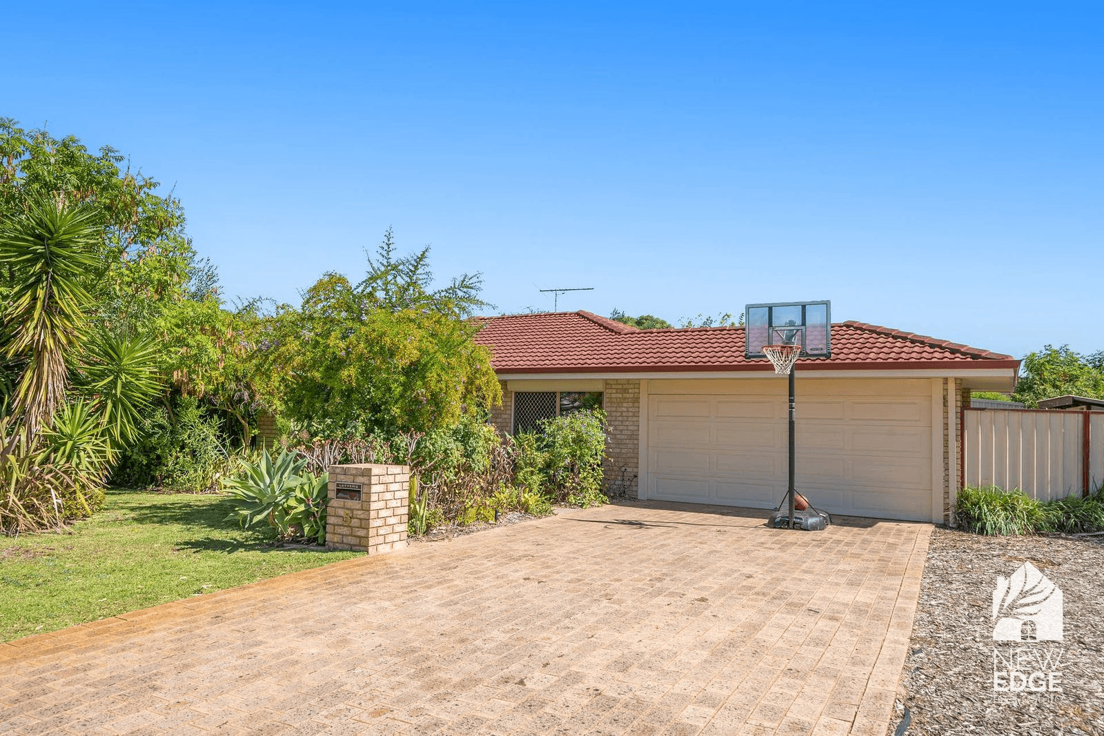 5 Mission Place, COOLOONGUP, WA 6168