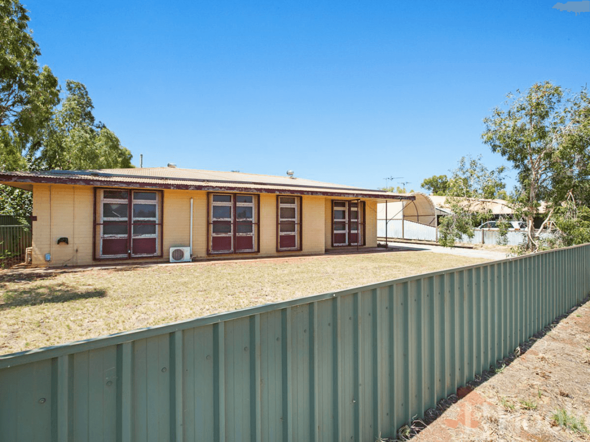 9 Baynton Way, WICKHAM, WA 6720