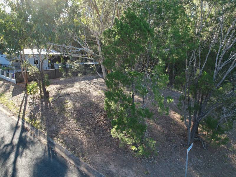 26 SEAVIEW Street, RUSSELL ISLAND, QLD 4184