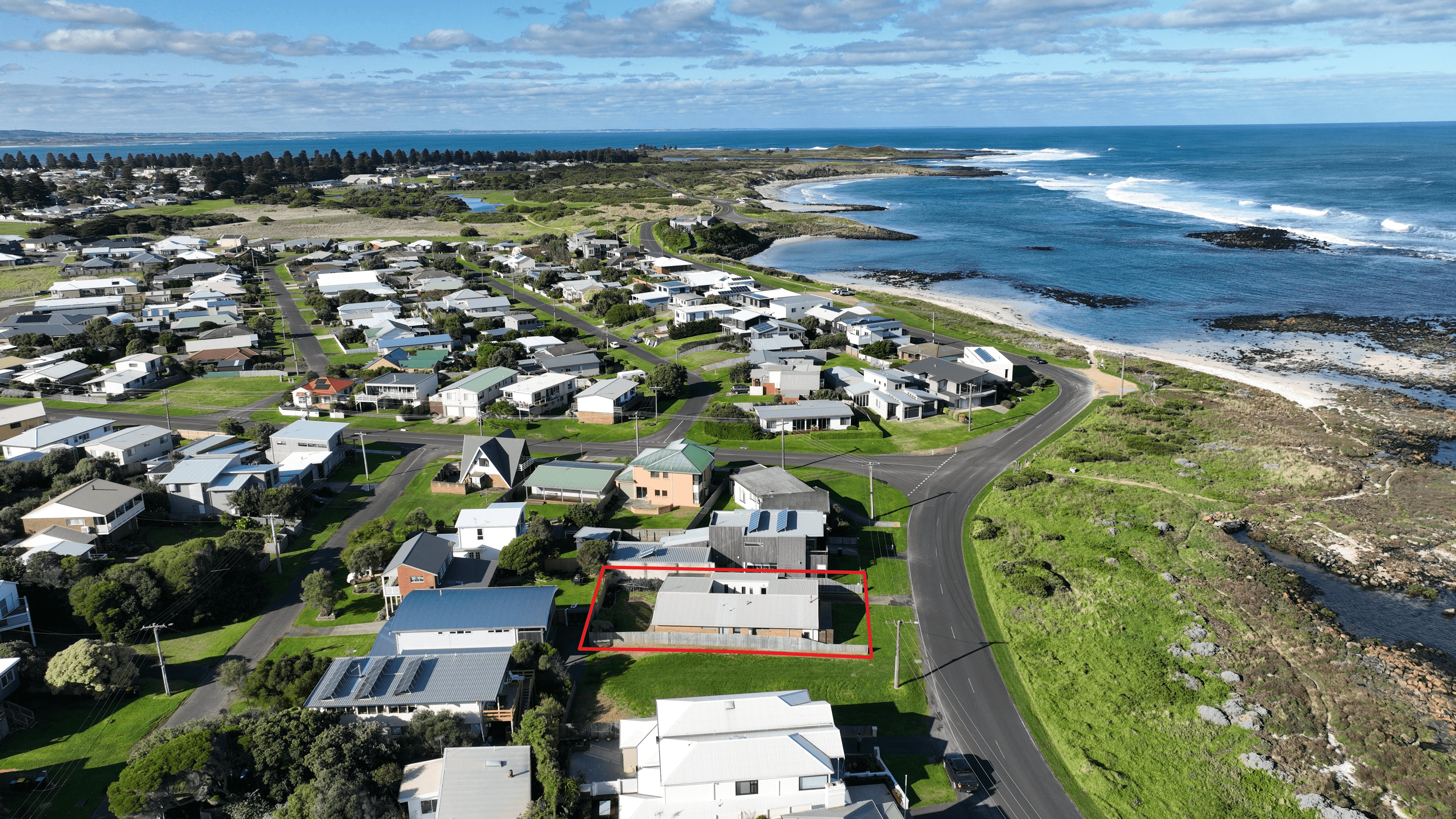 40 Ocean Drive, PORT FAIRY, VIC 3284