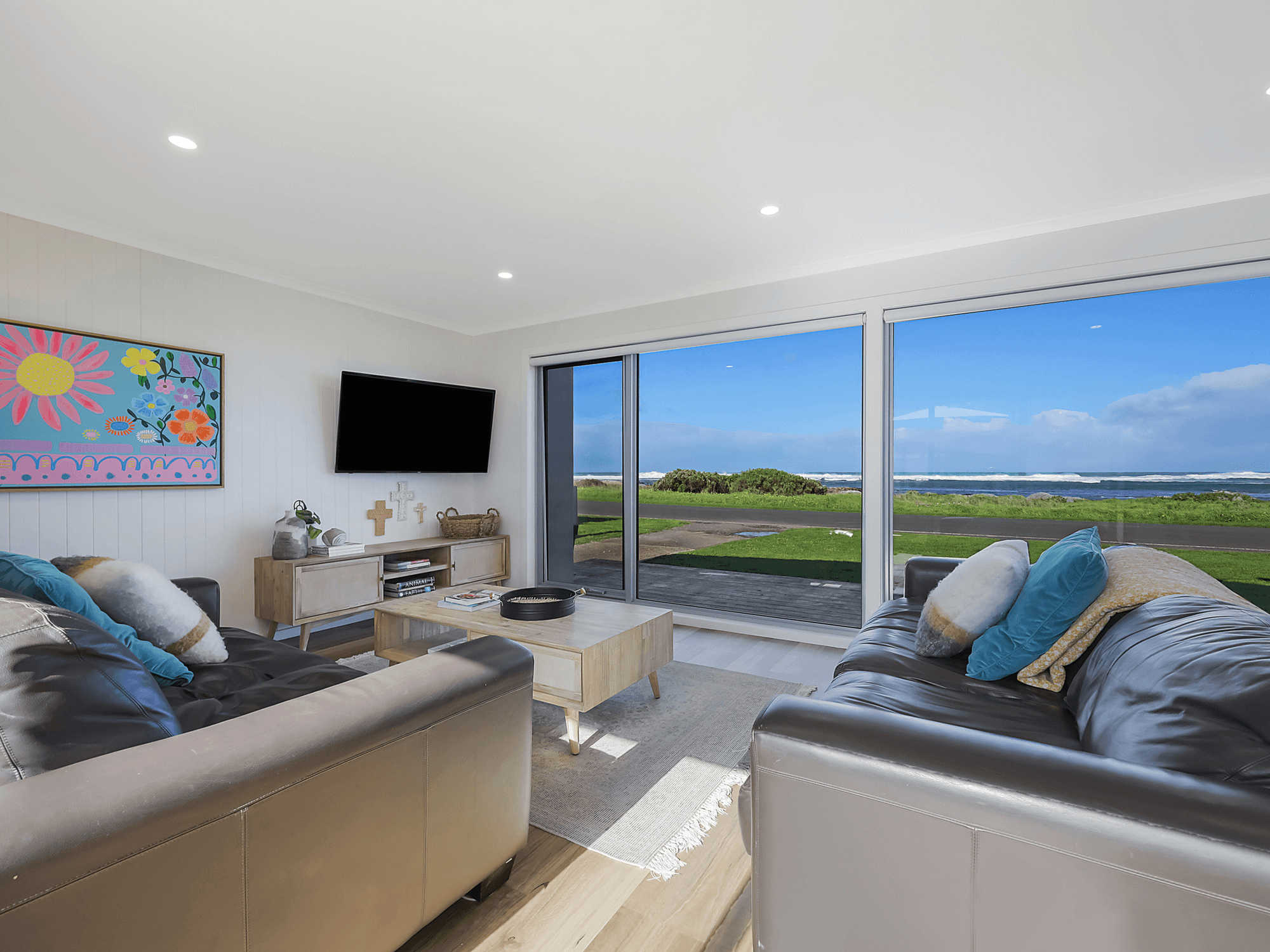 40 Ocean Drive, PORT FAIRY, VIC 3284