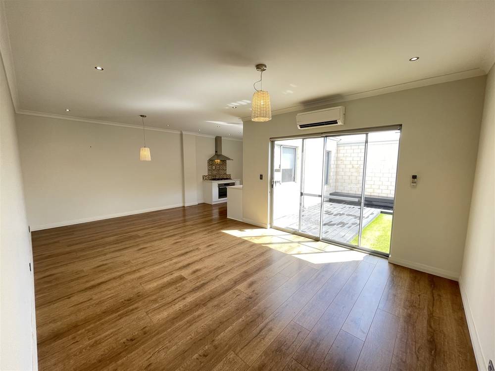 63 Cuddlepie Turn, BANKSIA GROVE, WA 6031