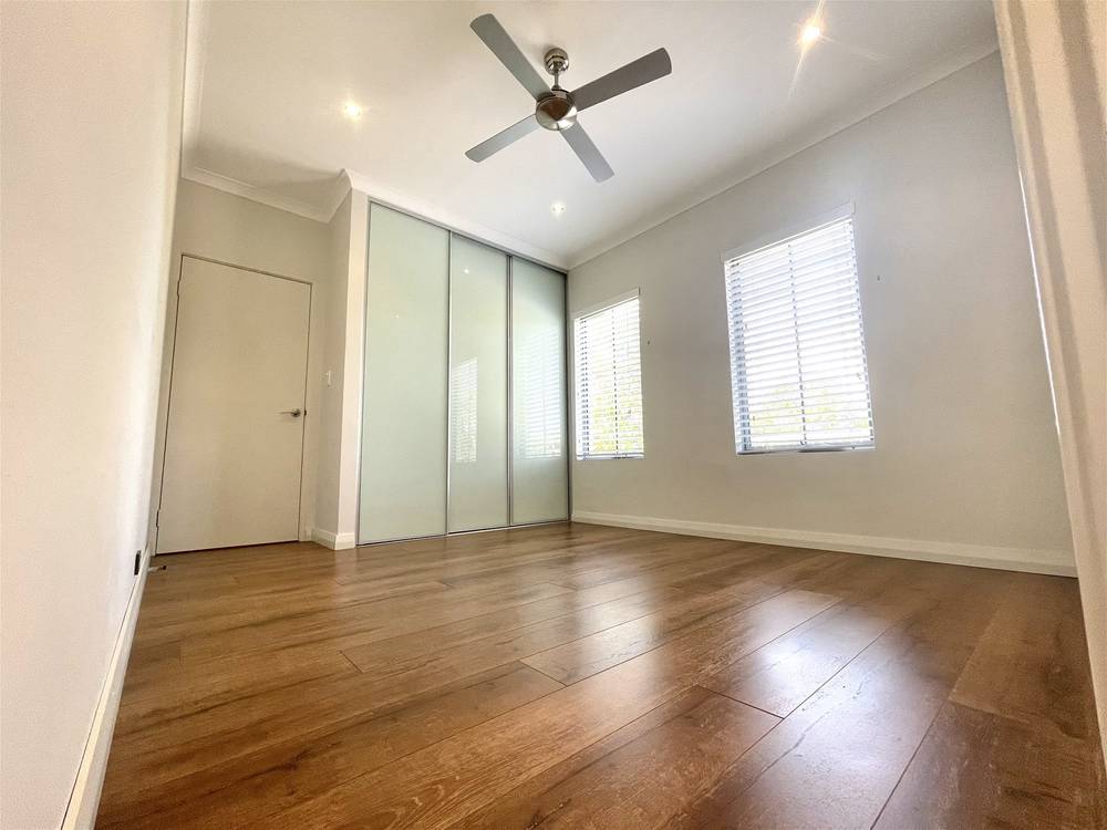 63 Cuddlepie Turn, BANKSIA GROVE, WA 6031