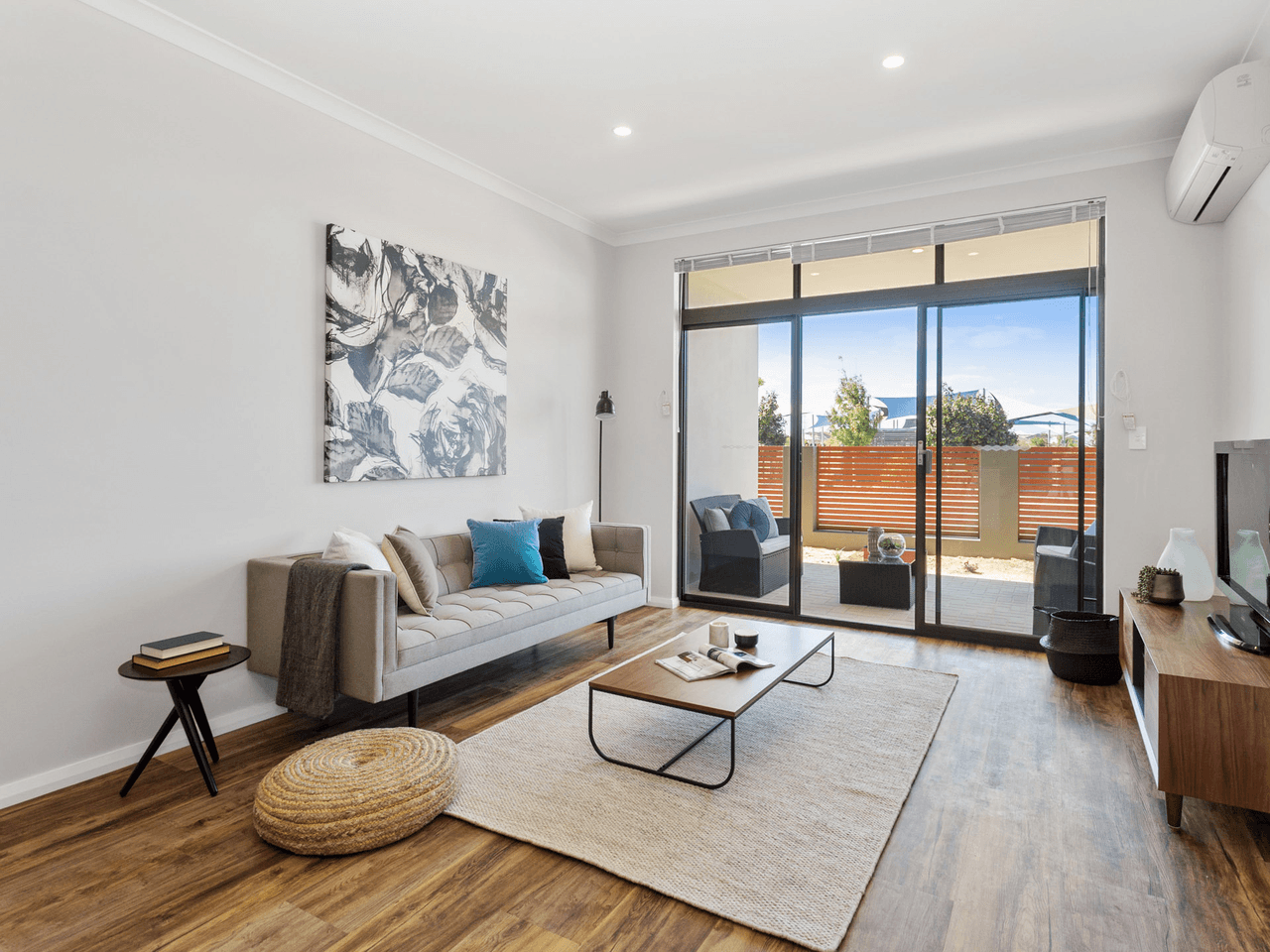 2/2 Cooli Street, HAMMOND PARK, WA 6164