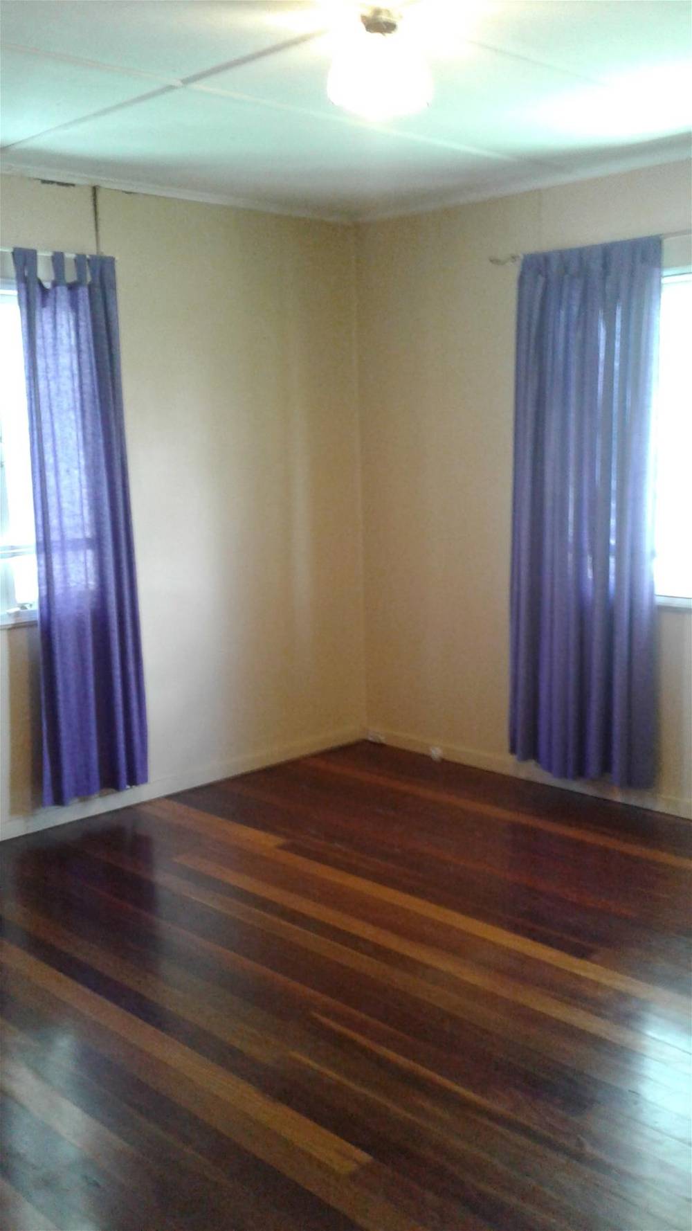 49 Vivian, EASTERN HEIGHTS, QLD 4305