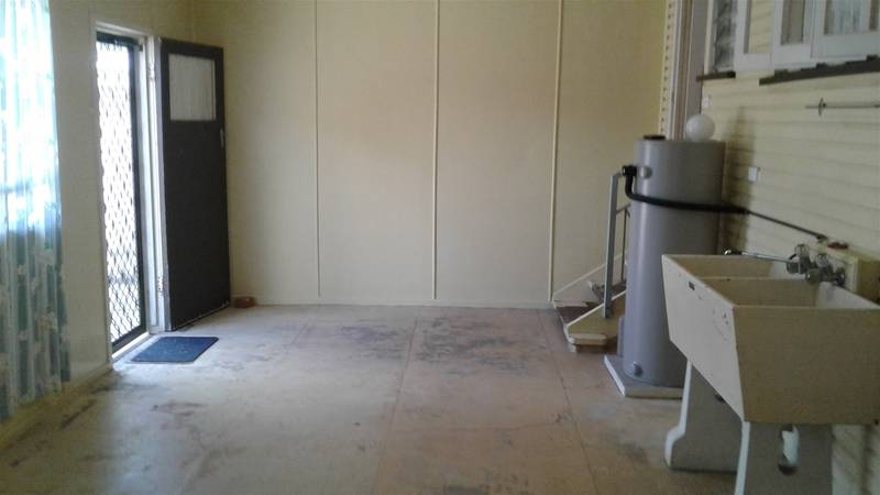 49 Vivian, EASTERN HEIGHTS, QLD 4305