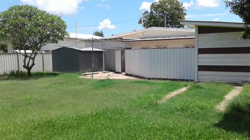 49 Vivian, EASTERN HEIGHTS, QLD 4305