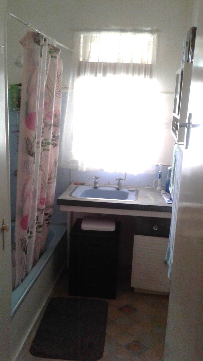 49 Vivian, EASTERN HEIGHTS, QLD 4305