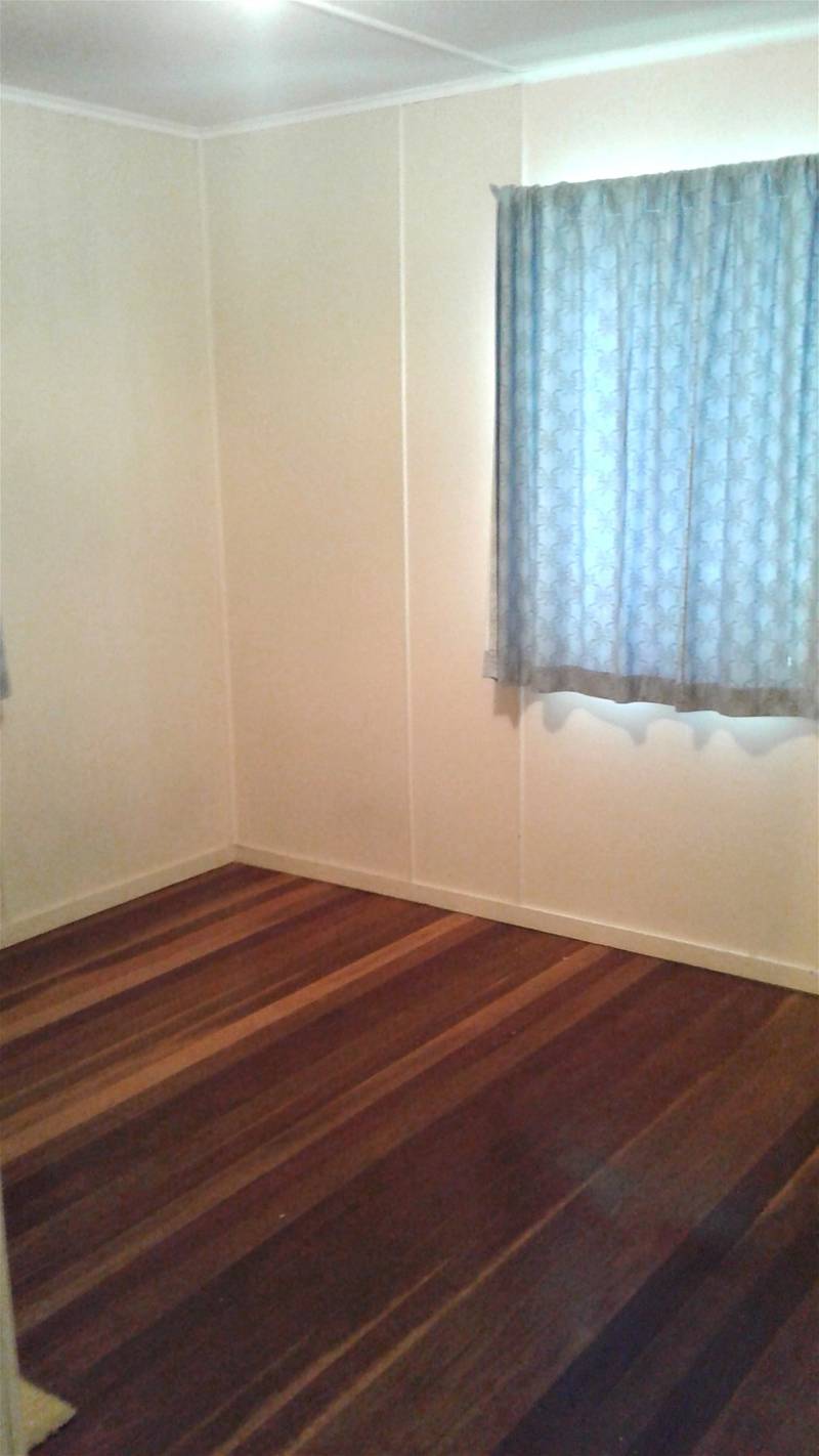 49 Vivian, EASTERN HEIGHTS, QLD 4305