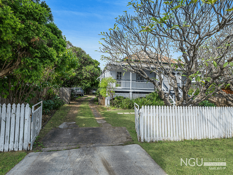 15 Pine Street, North Ipswich, QLD 4305