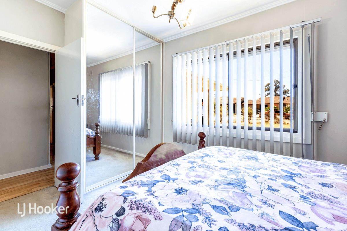 45 Crisp Road, Elizabeth Downs, SA 5113