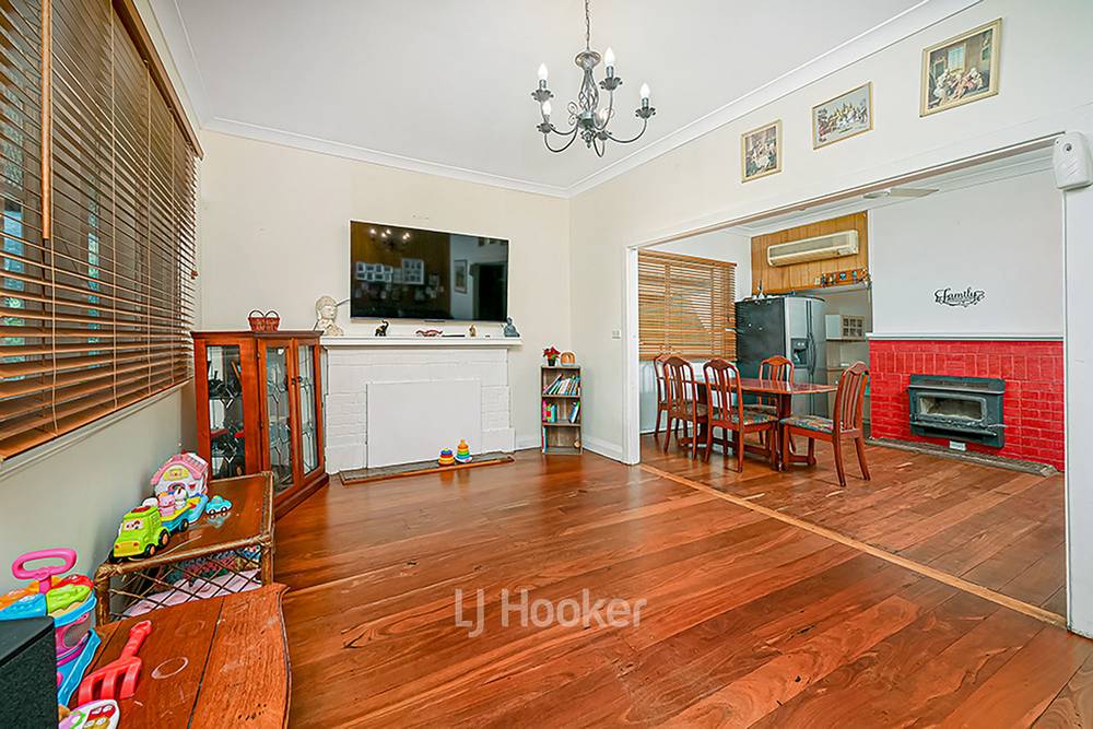 9 Doyle Street, Collie, WA 6225