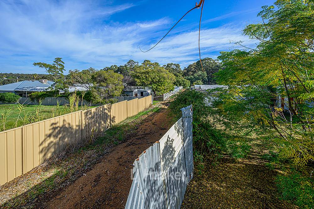 9 Doyle Street, Collie, WA 6225