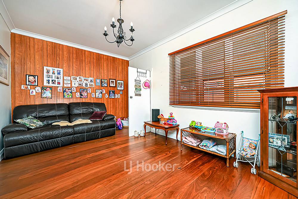 9 Doyle Street, Collie, WA 6225