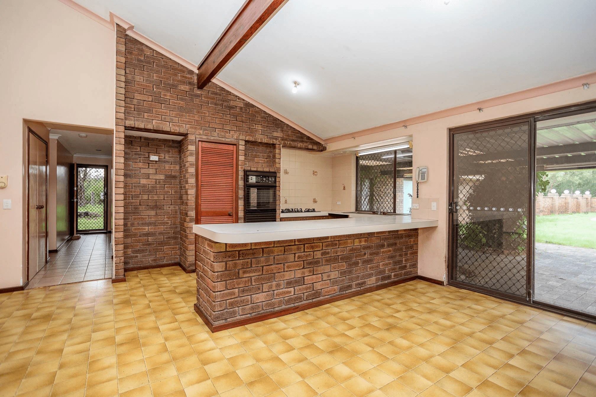 72 Victoria Road, KENWICK, WA 6107