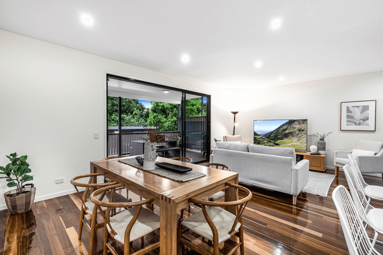 56 Whites Road, Manly West, QLD 4179