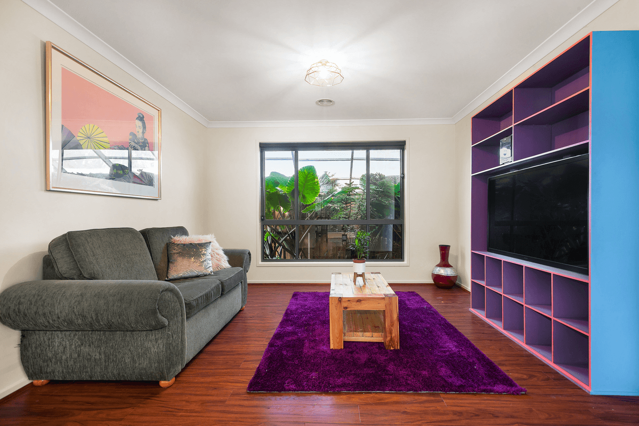 15 Travertine Crescent, DOREEN, VIC 3754