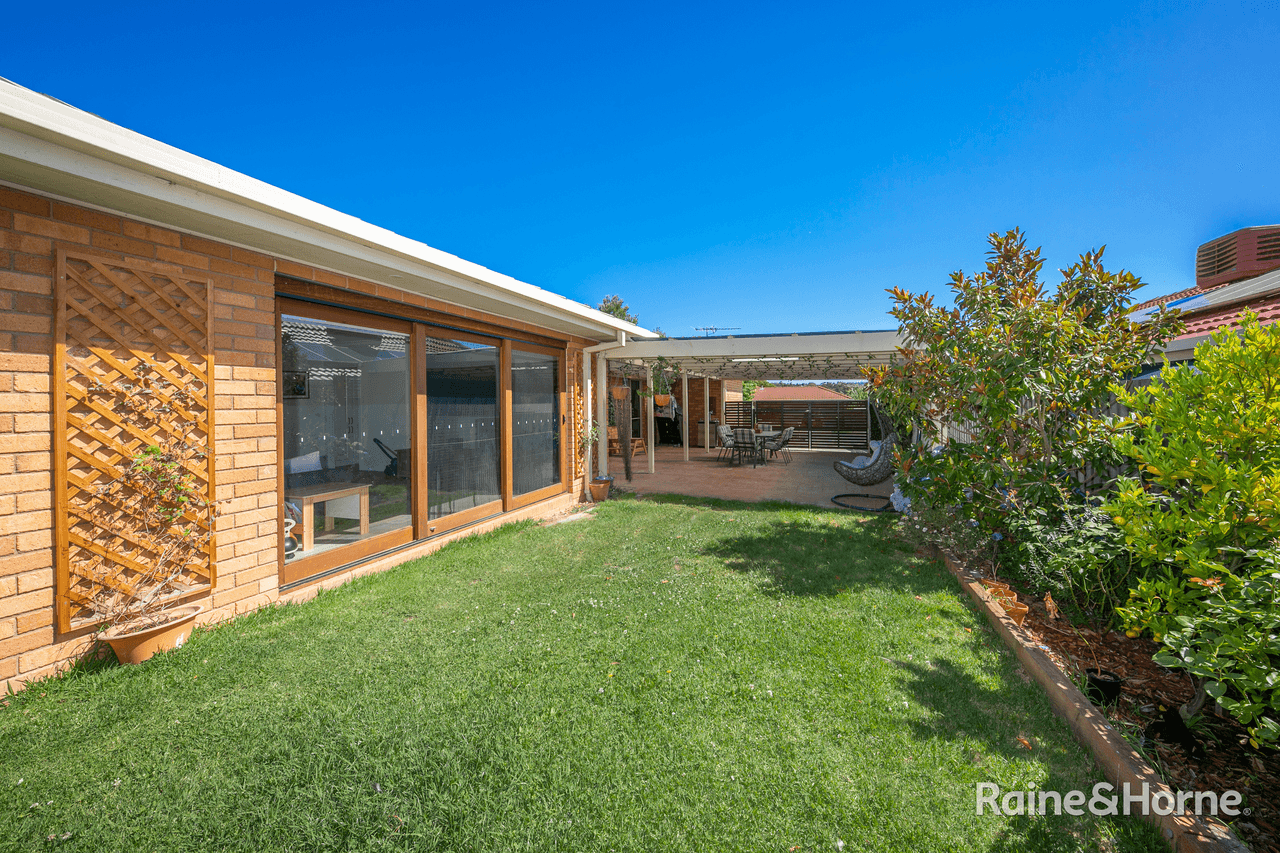 35 Anthony Street, SUNBURY, VIC 3429