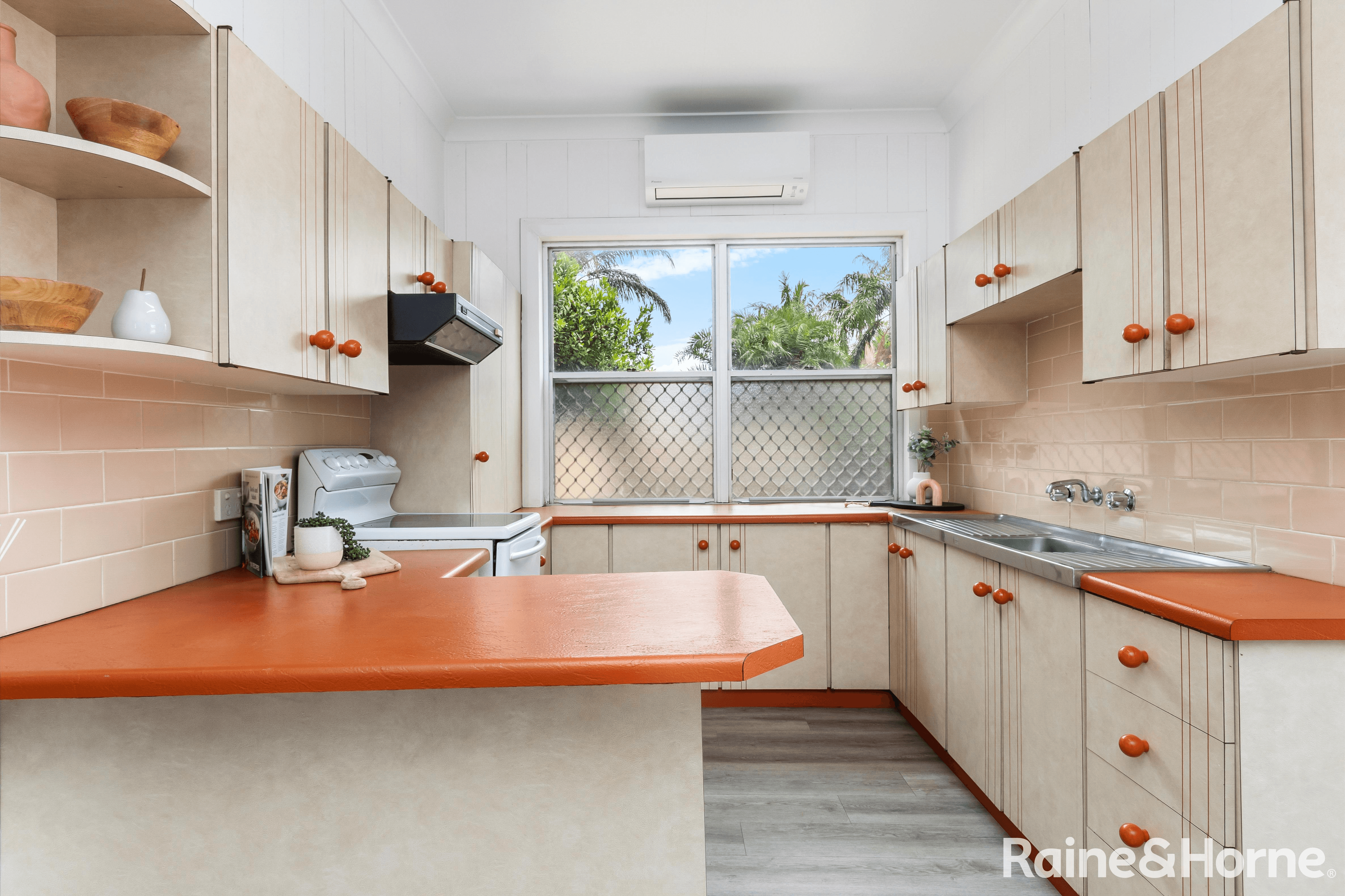 22 Ernest Street, BELMONT, NSW 2280