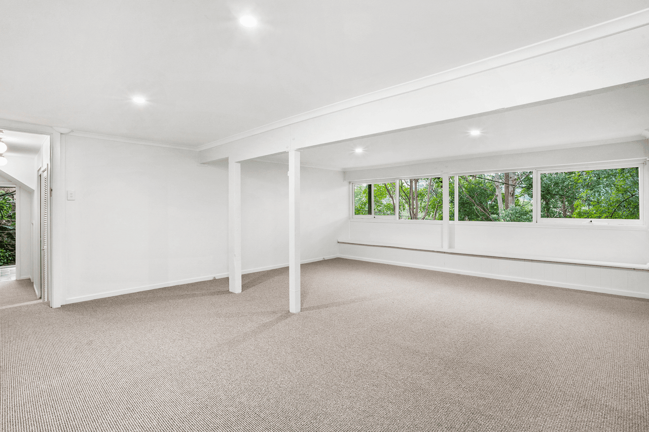 19 Derna Crescent, ALLAMBIE HEIGHTS, NSW 2100