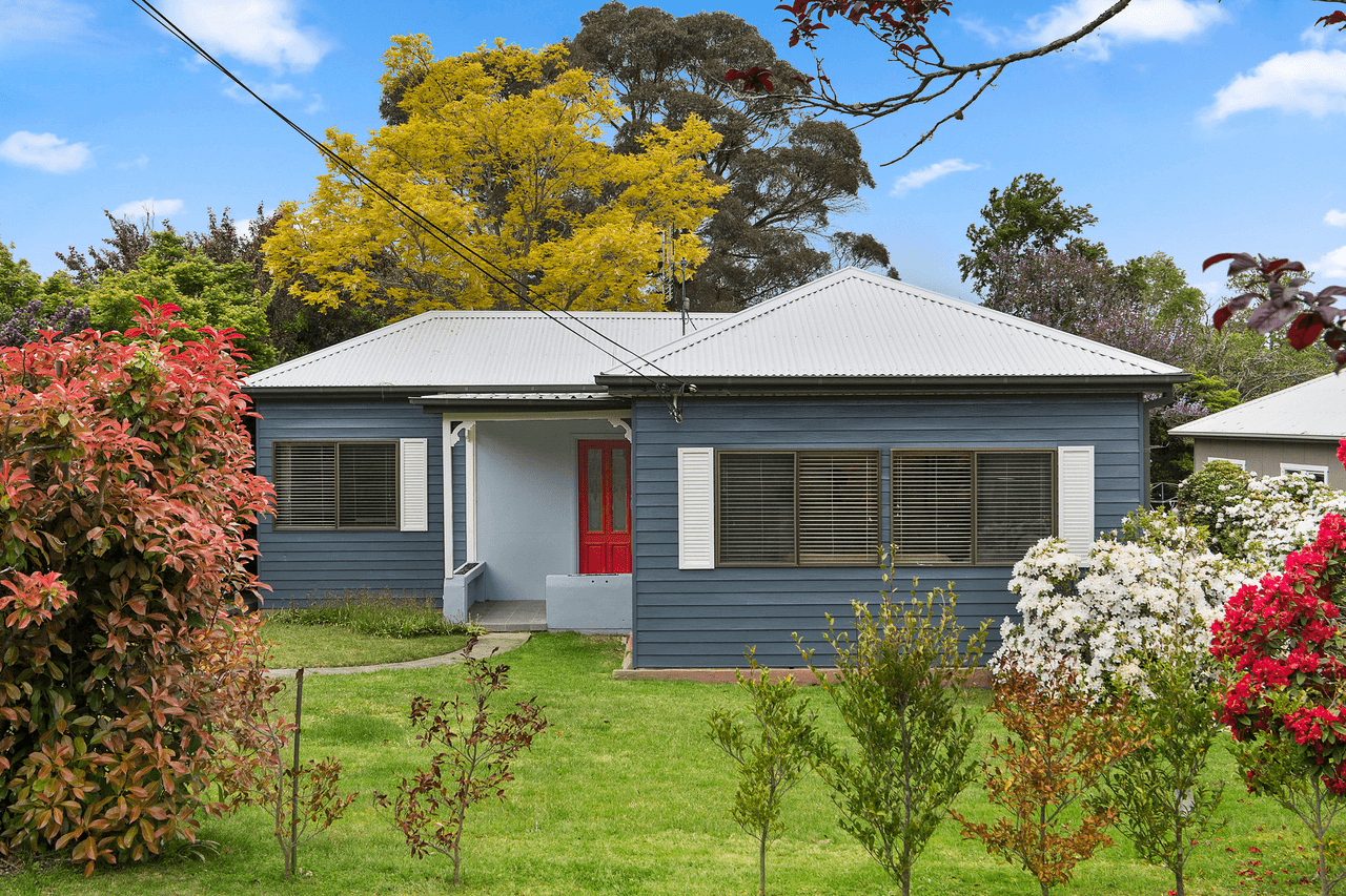 6 Barnett Avenue, Bundanoon, NSW 2578