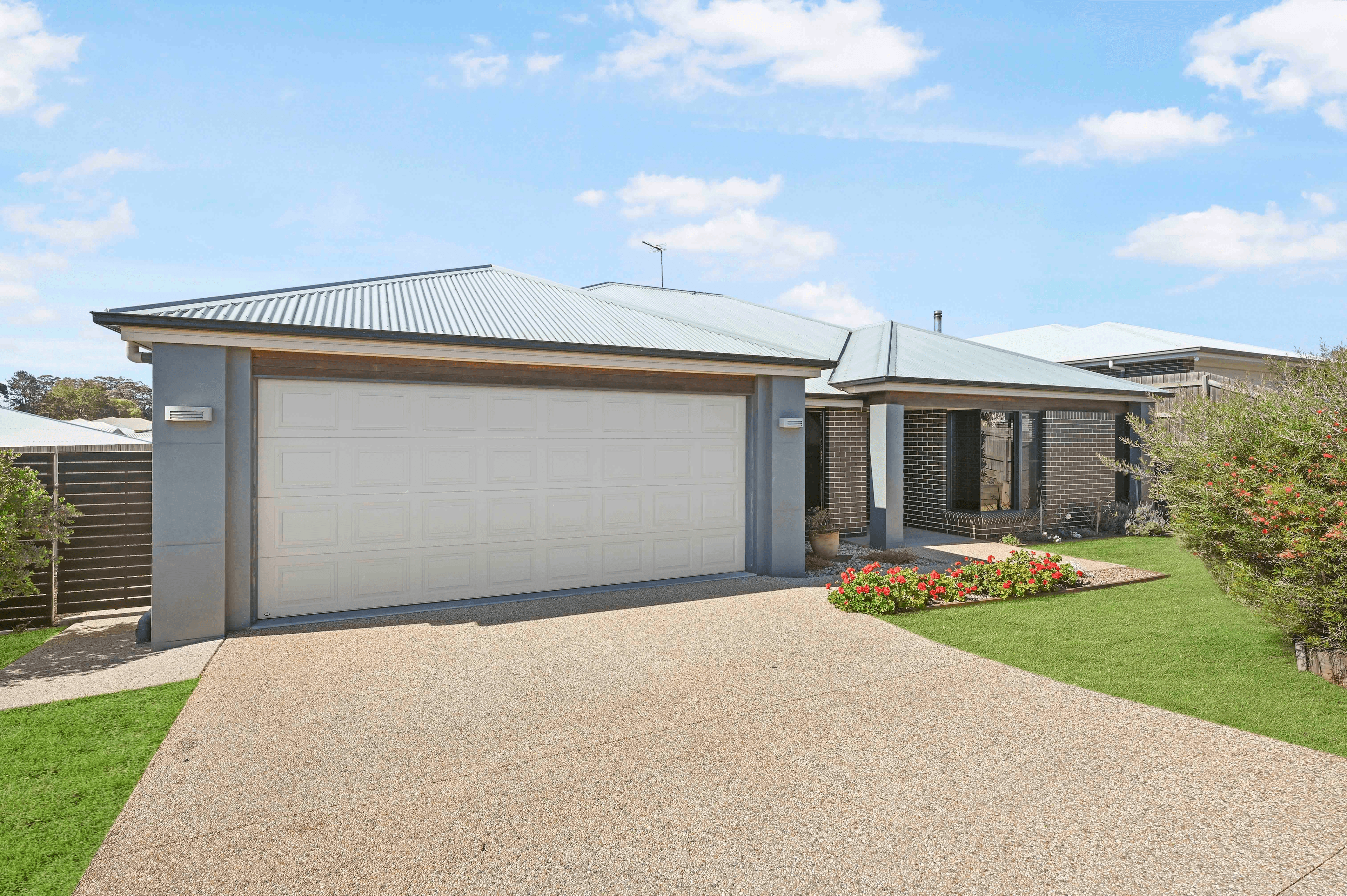 21 Sportsman Drive, KLEINTON, QLD 4352