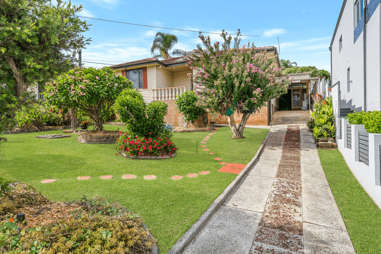 41 Russell Street, MOUNT PRITCHARD, NSW 2170