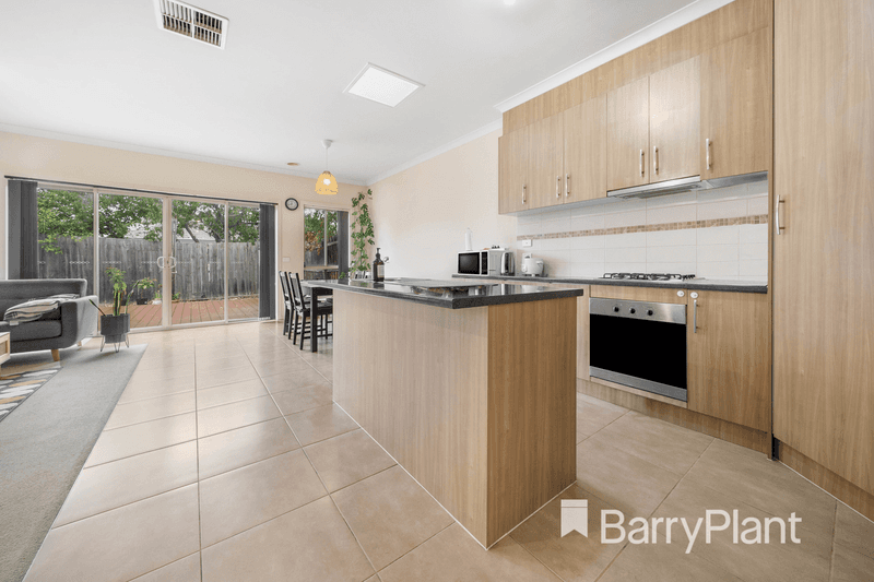 2/23 Branton Road, Hoppers Crossing, VIC 3029