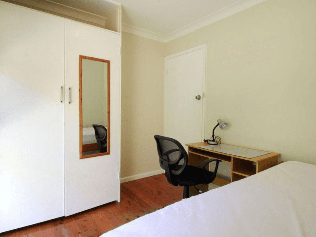 Room 2/8 Binda Street, KEIRAVILLE, NSW 2500