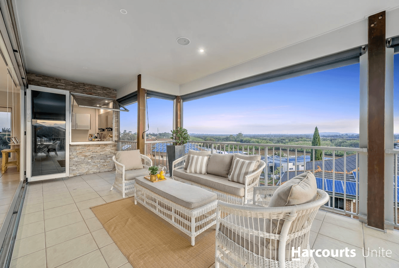 5 Mossglen Close, MURRUMBA DOWNS, QLD 4503