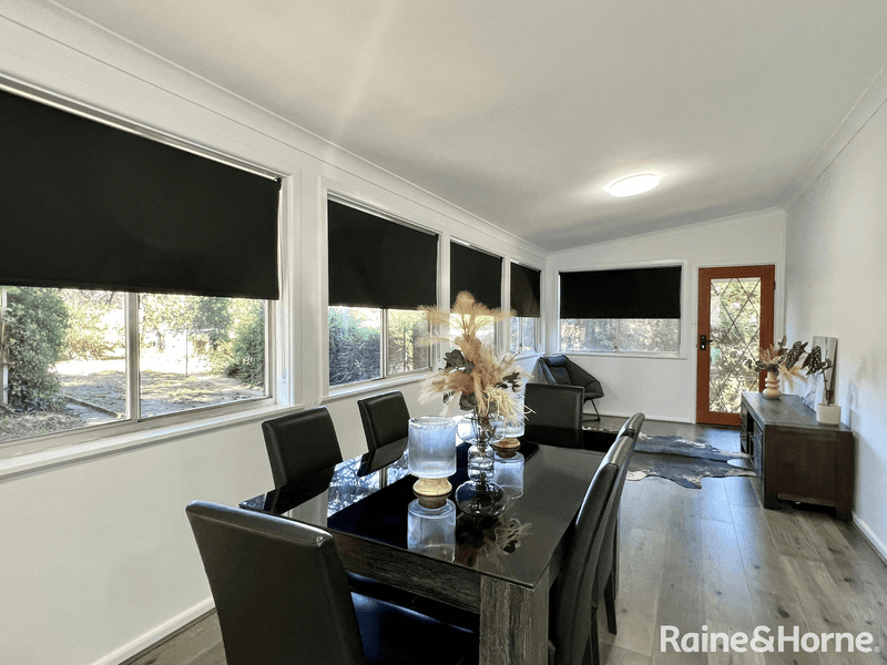 8 Russell Street, YOUNG, NSW 2594
