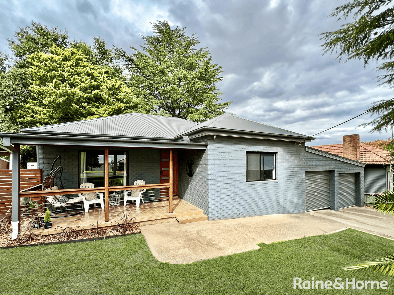 8 Russell Street, YOUNG, NSW 2594