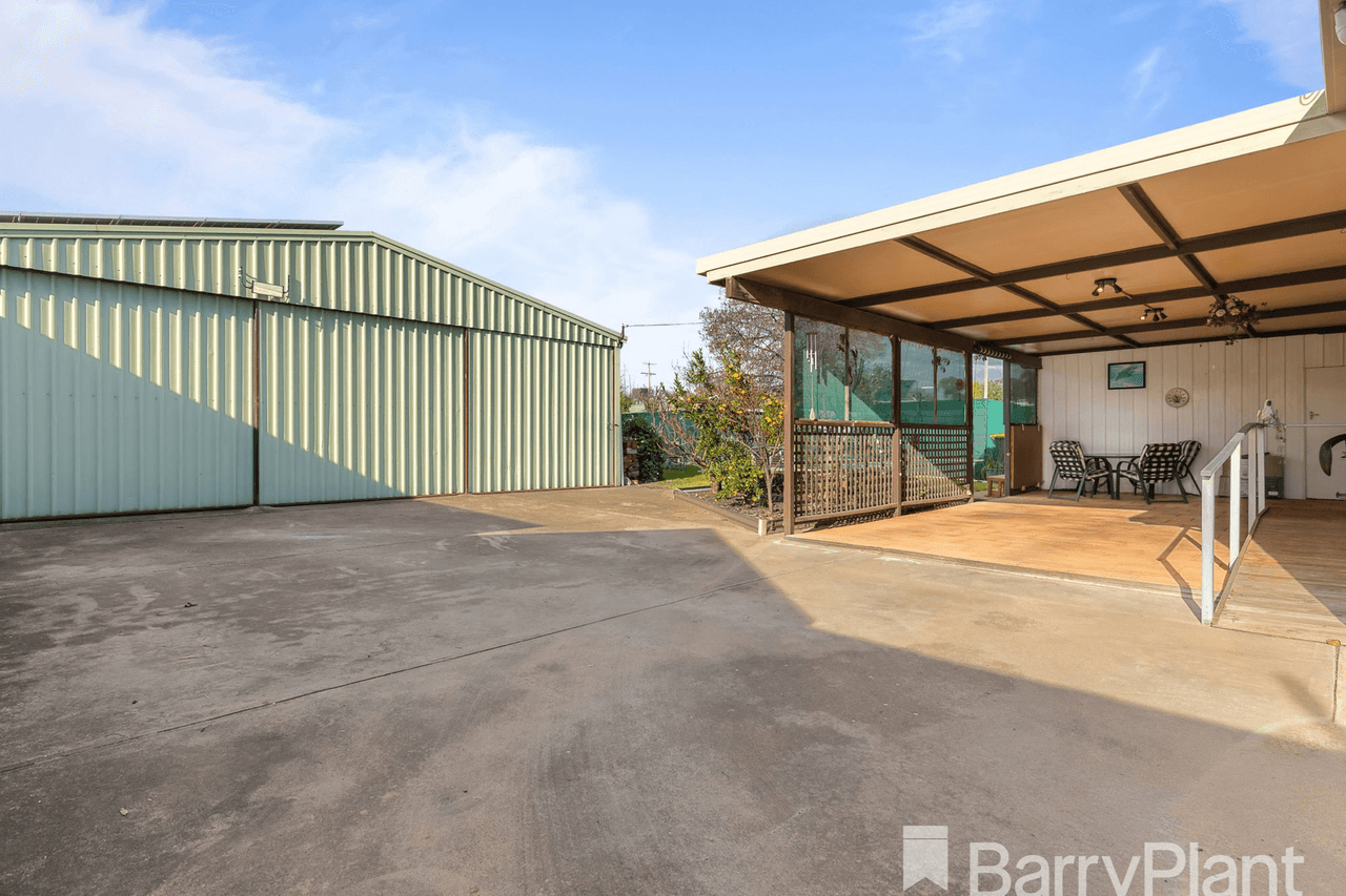 25 Majorca Road, Maryborough, VIC 3465