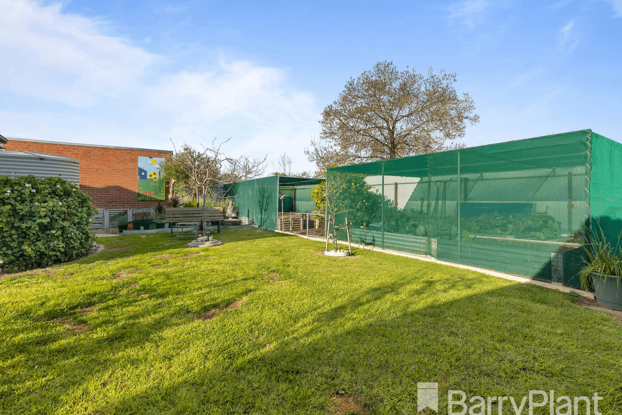 25 Majorca Road, Maryborough, VIC 3465